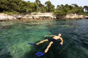 Cannes Lerins island rocky inlet