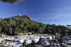 Cap Dramont, port du Poussaï